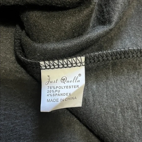 Just Quella Black Mini Skirt 4-6 PU - Picture 3 of 5